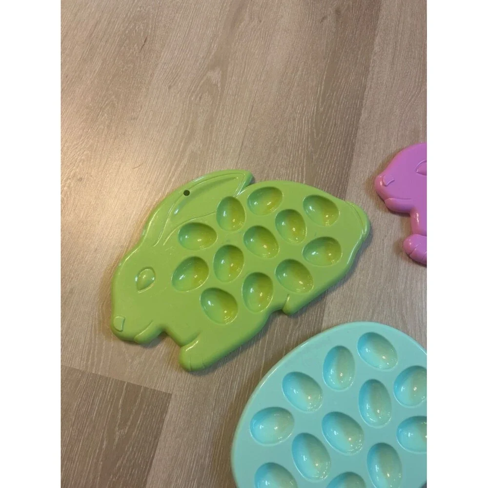 Bunny & Egg Plastic Easter Egg Coloring Egg Holder Set of 4
